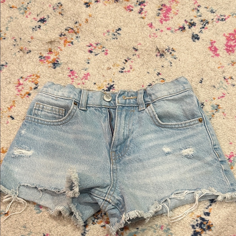 Zara Light Wash Distressed Jean Shorts